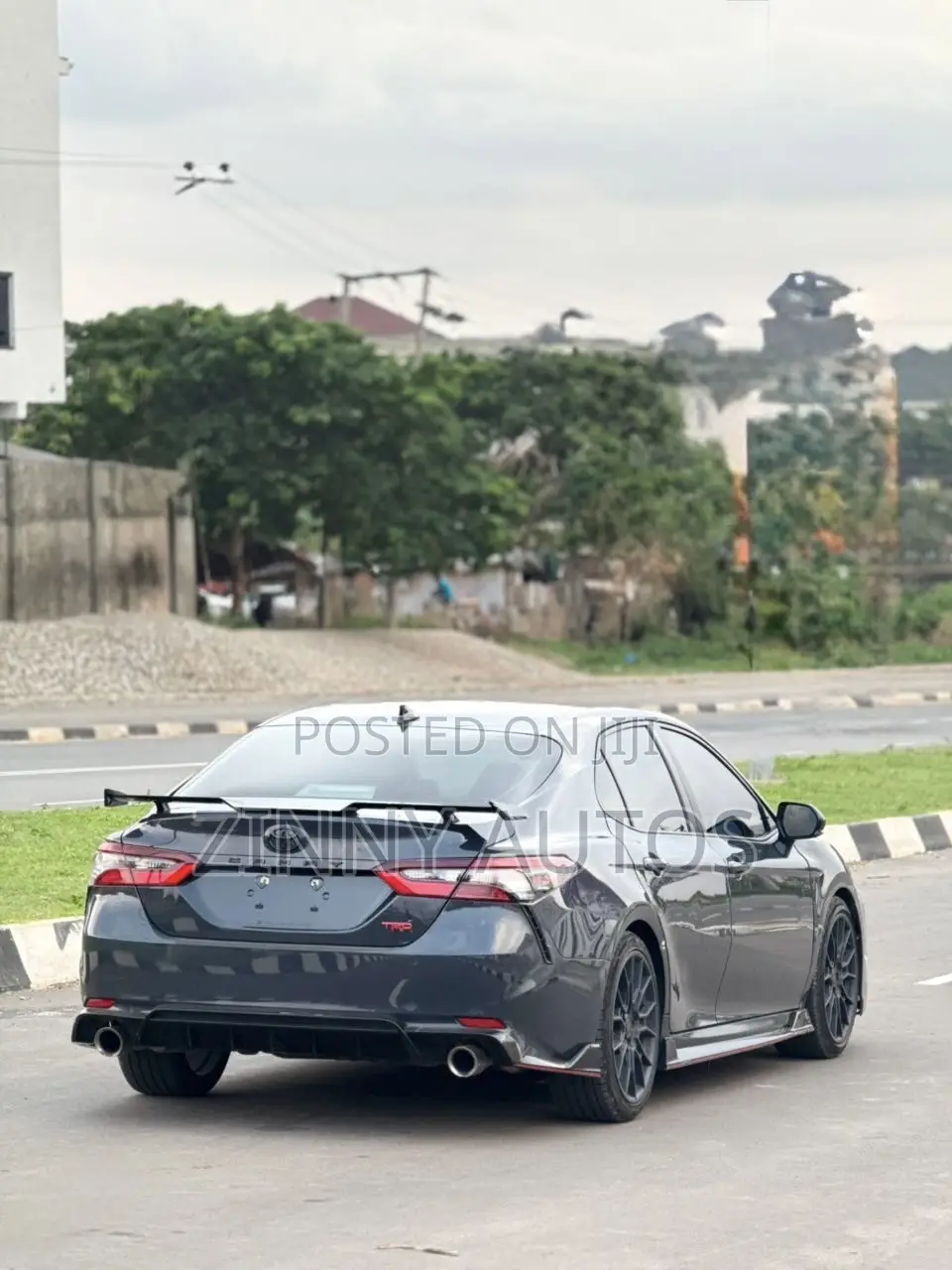 Toyota Camry 2024 Gray