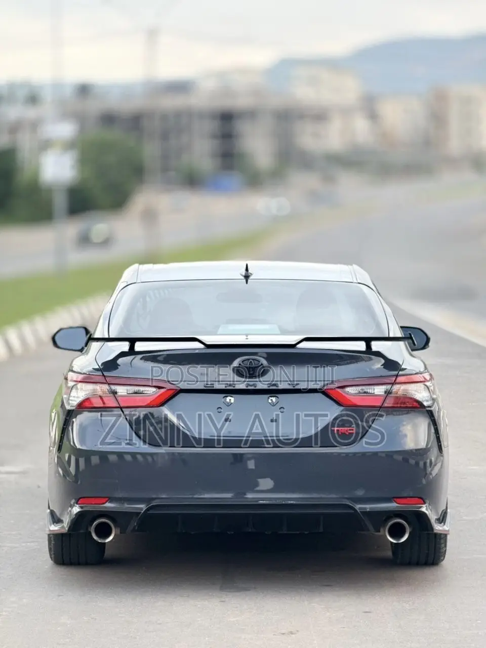 Toyota Camry 2024 Gray