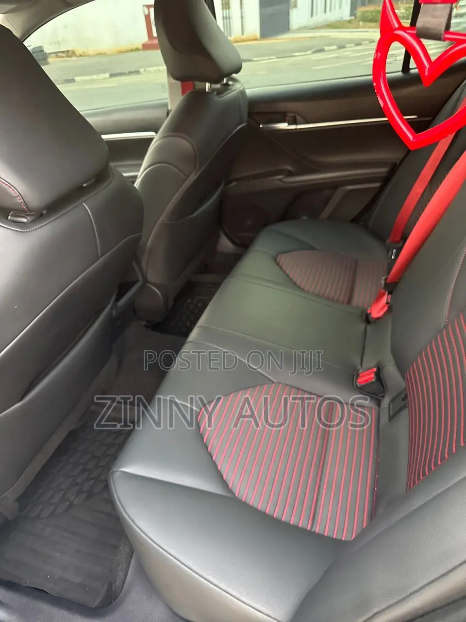 Toyota Camry 2024 Gray