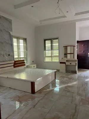 1bdrm Shared Apartment in Westgate, Ologolo for rent