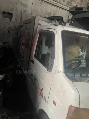 Mini Refrigerator Cooling Van