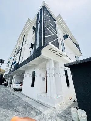1bdrm Apartment in Orchid Road Lekki for sale