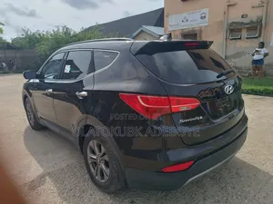 Hyundai Santa Fe 2014 Black