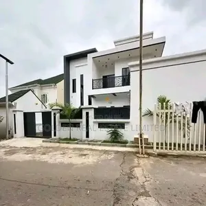 4bdrm Duplex in Life Camp for sale