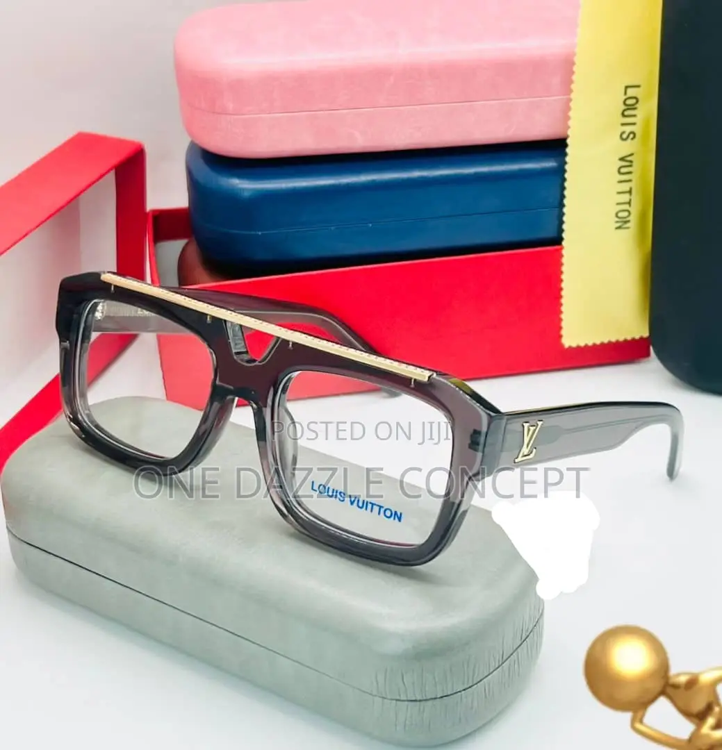 Louis Vuitton Luxury Square Optical Frame