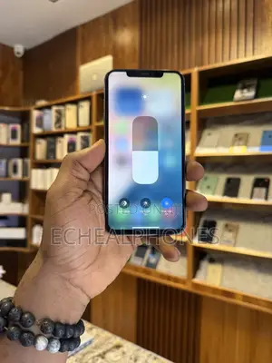 Apple iPhone XS Max 64 GB White