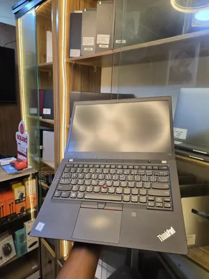 Laptop Lenovo ThinkPad T490s 16GB Intel Core i5 SSD 256GB