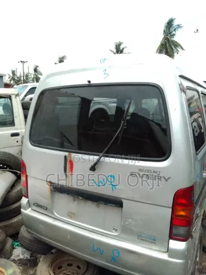 Suzuki Every 2010 White