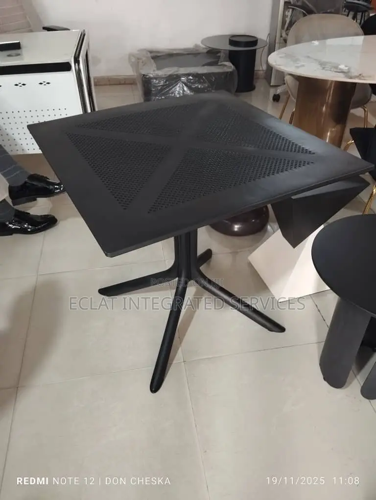 New Resturant Table
