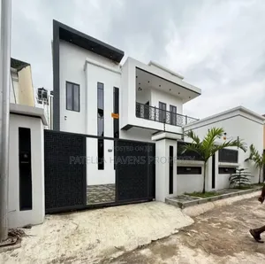 4bdrm Duplex in Life Camp for sale