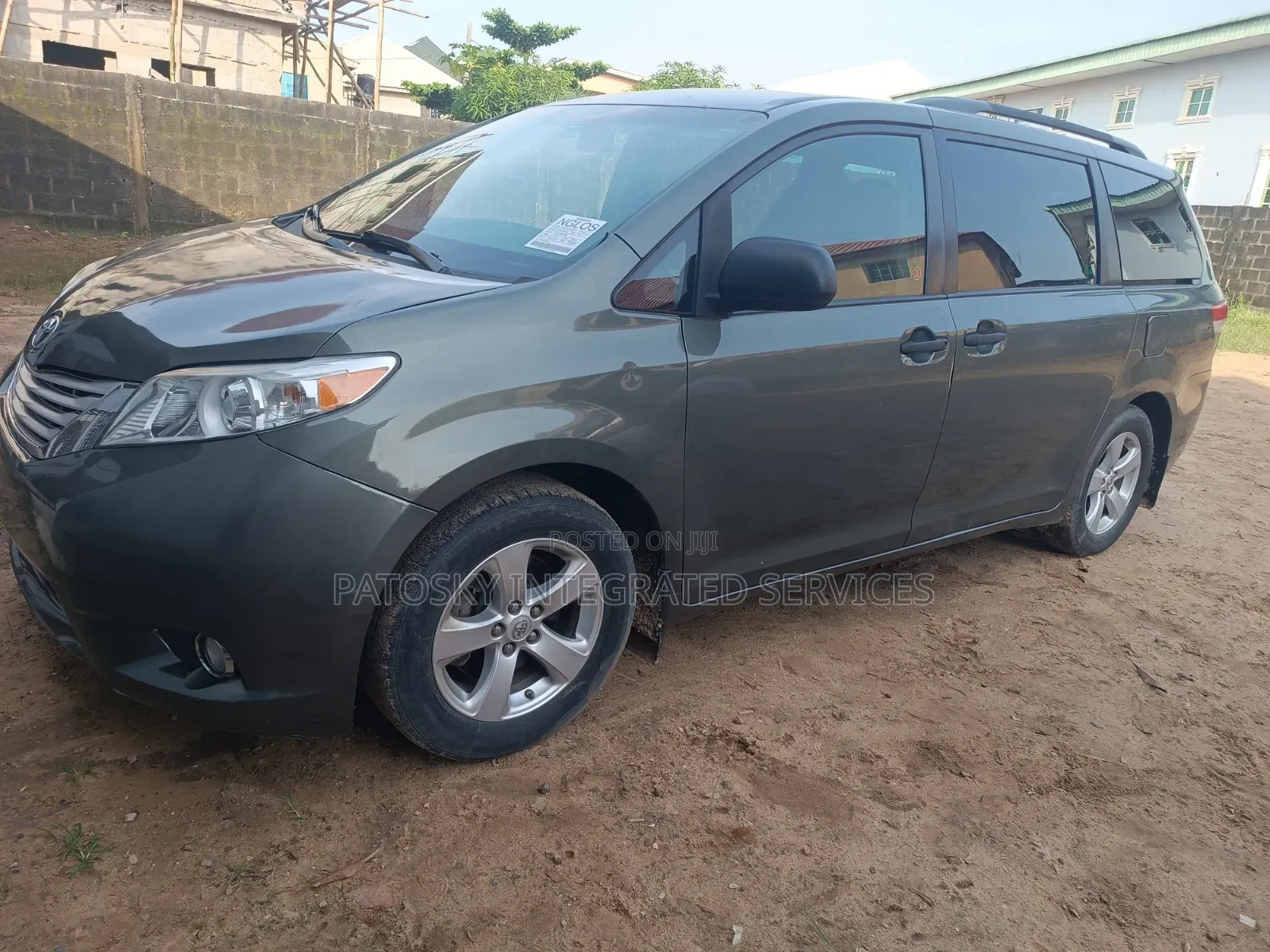 Toyota Sienna 2014 Green