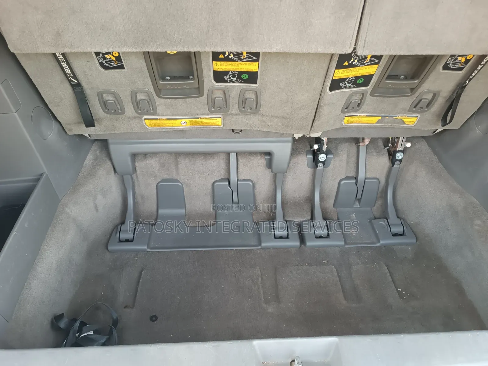 Toyota Sienna 2014 Green