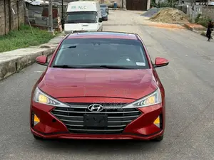 Hyundai Elantra Limited 2019 Red