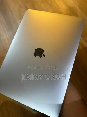 Laptop Apple MacBook Pro 2017 8GB Intel Core i5 SSD 256GB