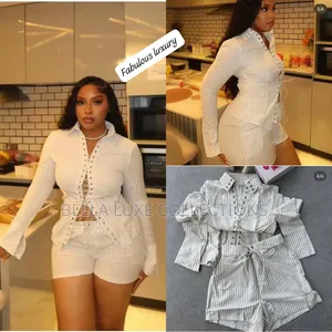 Fashionable 2-Piece Women's Outfit