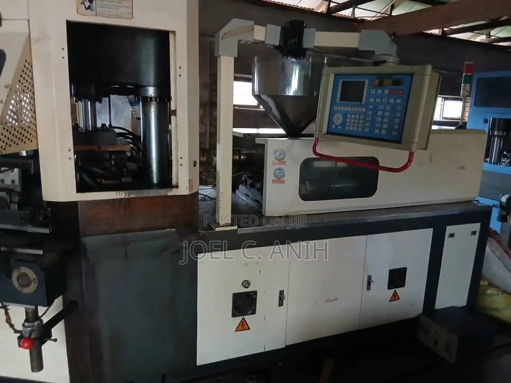 Injection Blowing Molding Machine (Ibm)