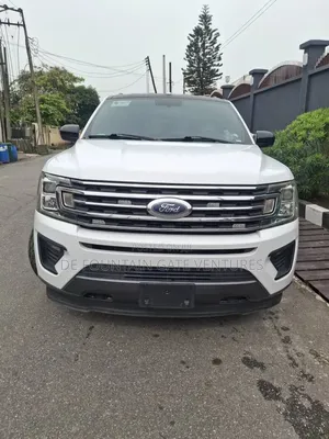 Ford Expedition Max 2018 White