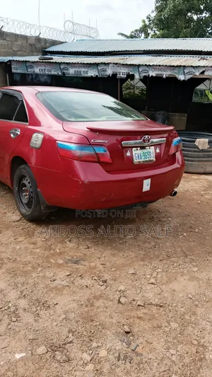 Toyota Camry LE 4dr Sedan (2.4L 4cyl 5A) 2007 Red