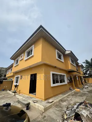 2bdrm Block of Flats in Igbo-efon for rent