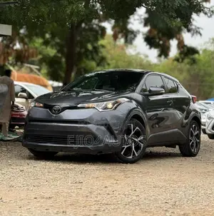 Toyota C-HR Limited FWD 2019 Gray