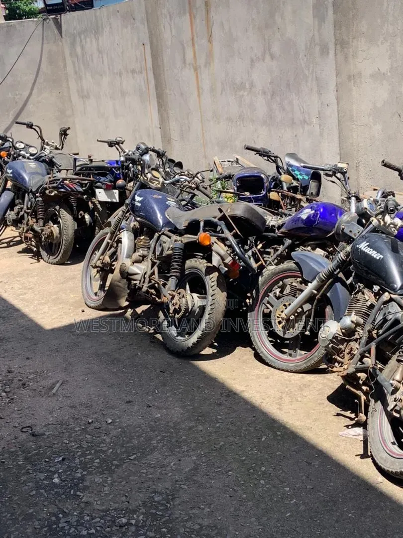 Custom Built Motorcycles 2022 Blue