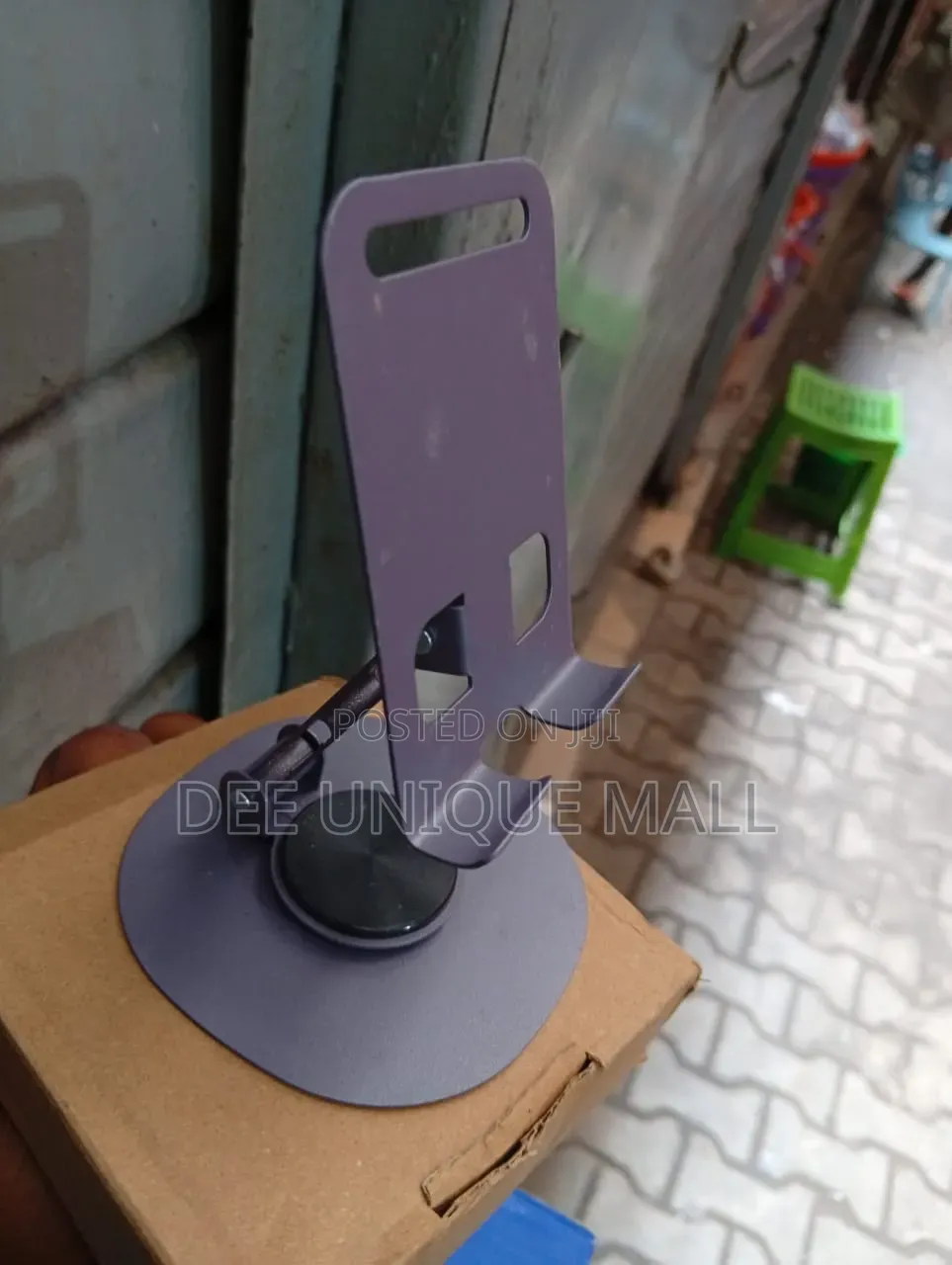 Metal Phone Stand