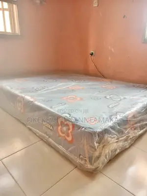 Neatly Used 4and Half by 6 Mattress – No Bedbugs, No Tear, No Stain