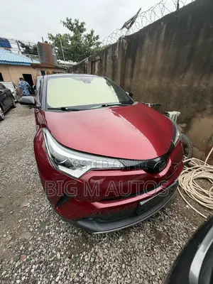 Toyota C-HR 2019 Red