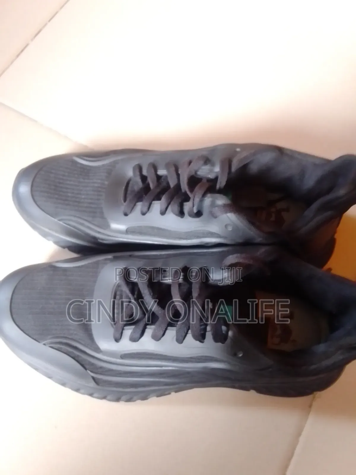 Sniker Shoe