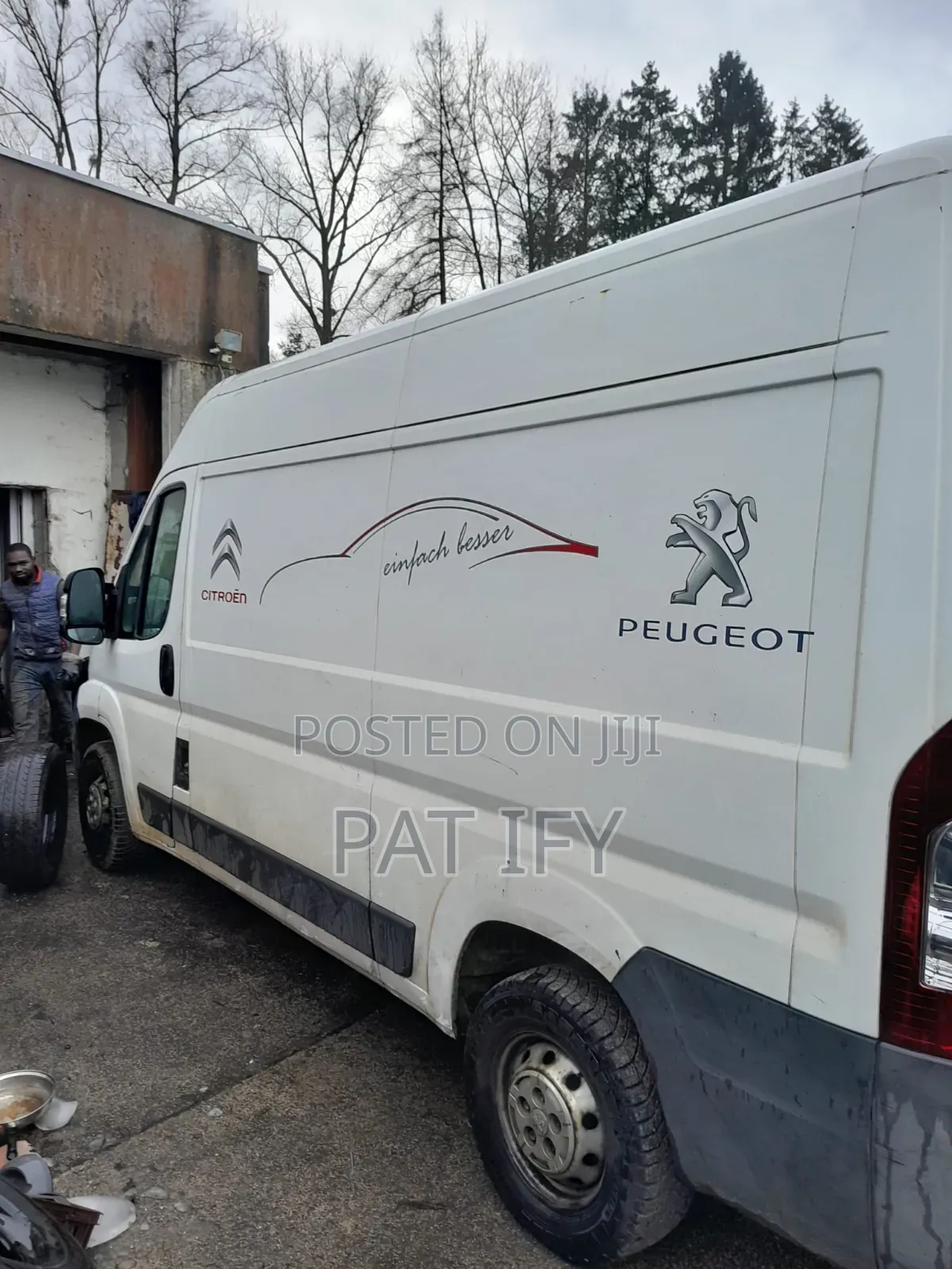 Peugeot Boxer Ambulance 2010 White