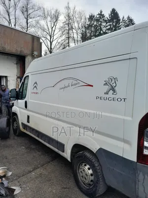 Peugeot Boxer Ambulance 2010 White