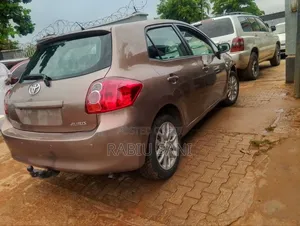 Toyota Auris 2009 Beige
