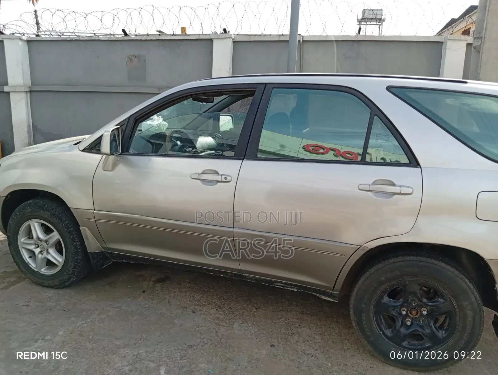 Lexus RX 2000 Gray