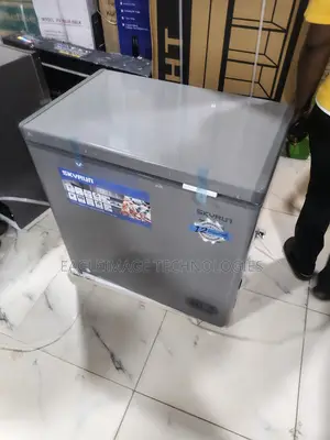 Carton Sealed Skyrun 155l Chest Freezer for Business Use