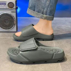 Men Crocs Slide