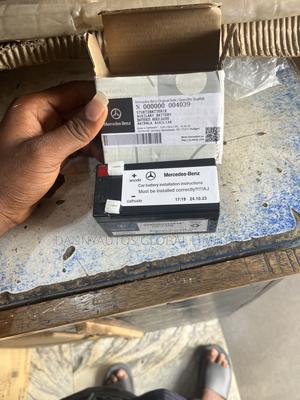 Auxiliary Battery for GLK 350 , E350, Ml350, Gle 350,C300 W204
