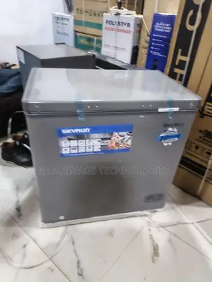 100% Brand New Skyrun 155l Chest Freezer for Shop Kitchen