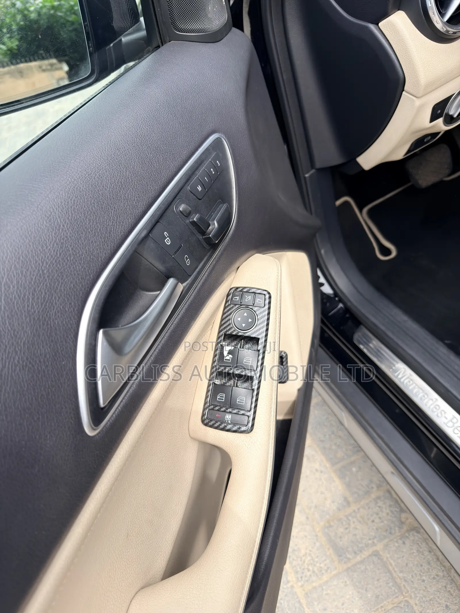 Mercedes-Benz GLA 250 2015 Black