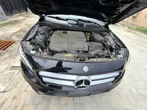 Mercedes-Benz GLA 250 2015 Black