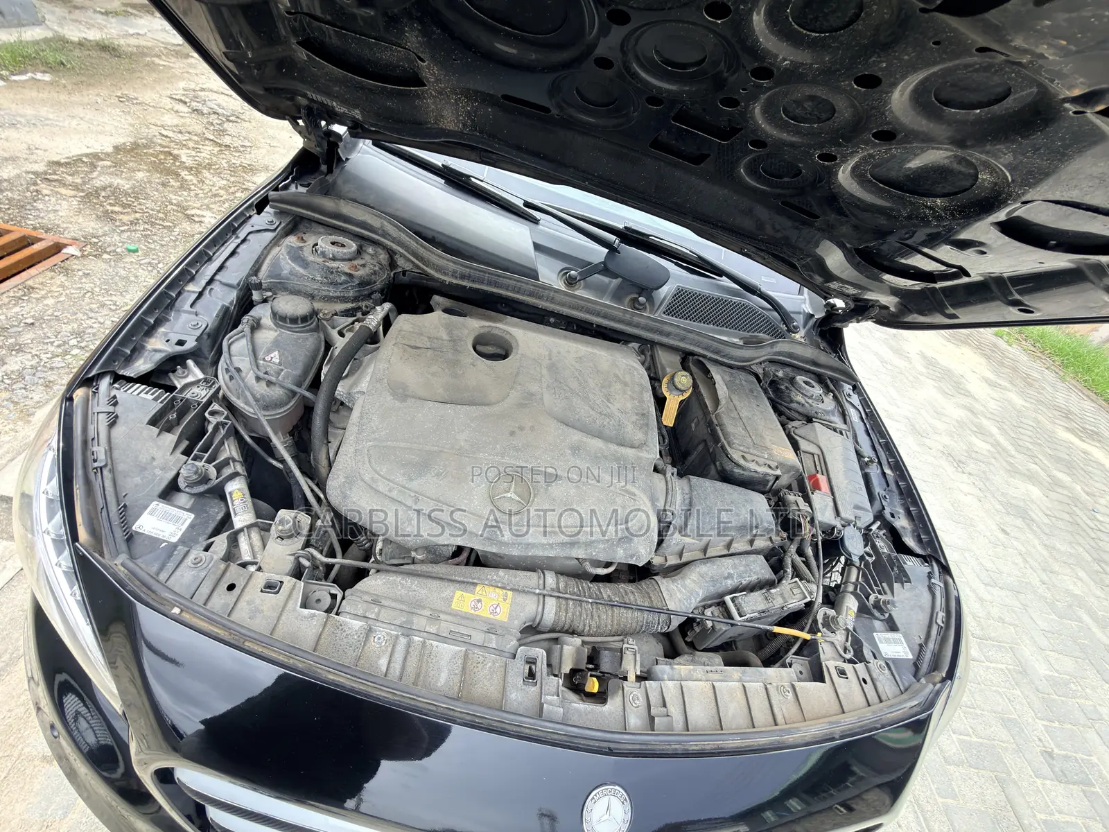 Mercedes-Benz GLA 250 2015 Black