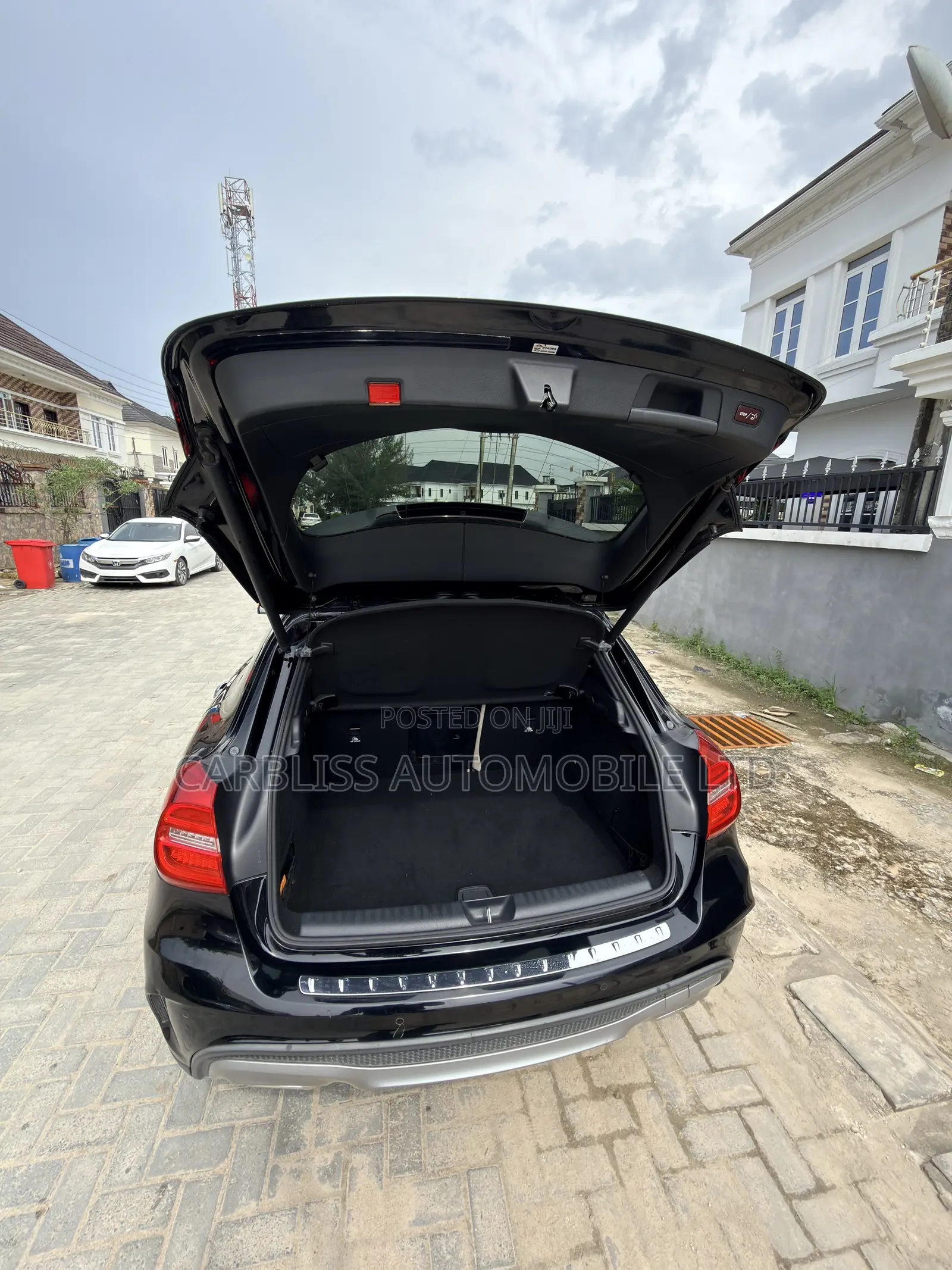 Mercedes-Benz GLA 250 2015 Black