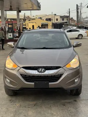 Hyundai Tucson Limited AWD 2012 Brown