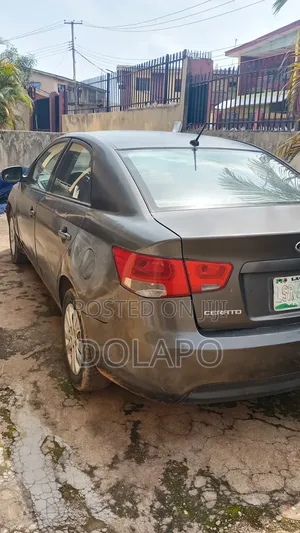 Kia Cerato 2011 Gray