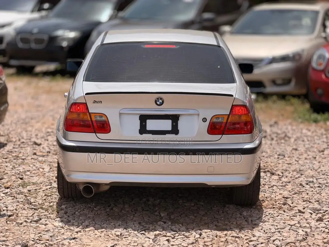 BMW 320i 2005 Silver