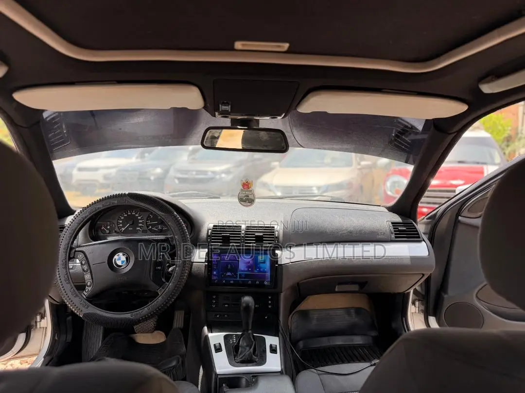 BMW 320i 2005 Silver