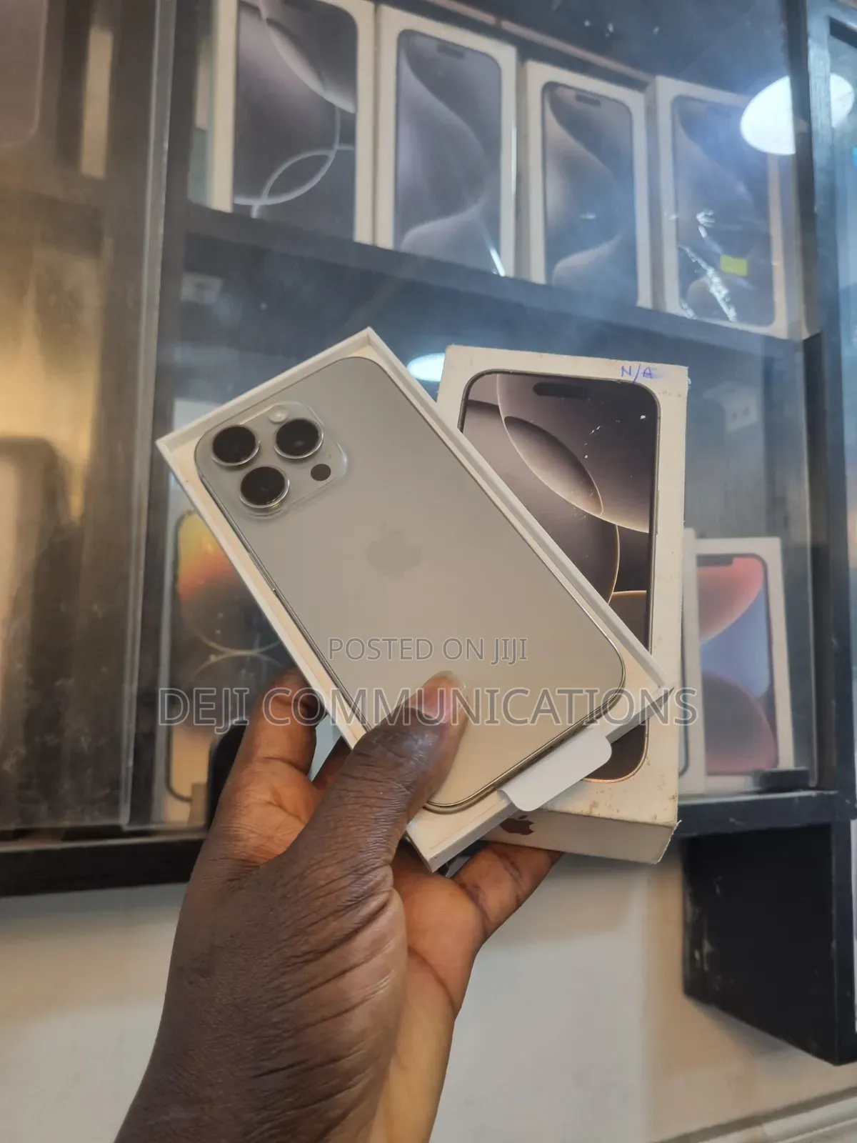 Apple iPhone 16 Pro 128 GB Gray