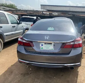 Honda Accord EX 4dr Sedan FWD (2.4L 4cyl 2A) 2013 Gray
