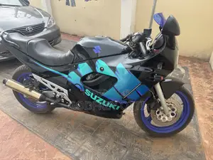 Suzuki Bandit 2004 Black