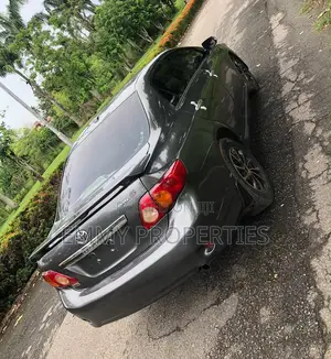 Toyota Corolla S 4dr Sedan (1.8L 4cyl 4A) 2010 Gray