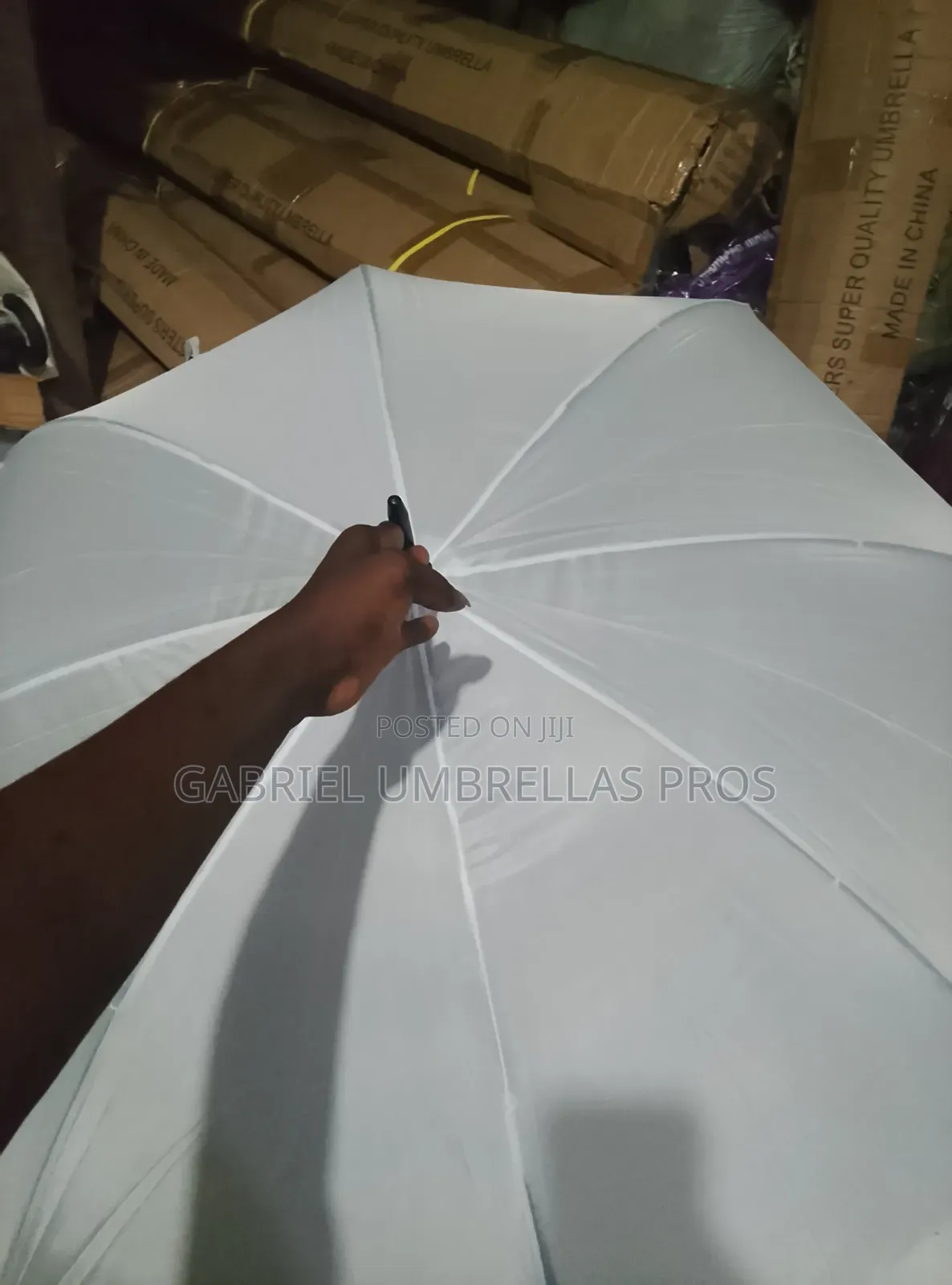 White Foam Handle Automatic 75cm